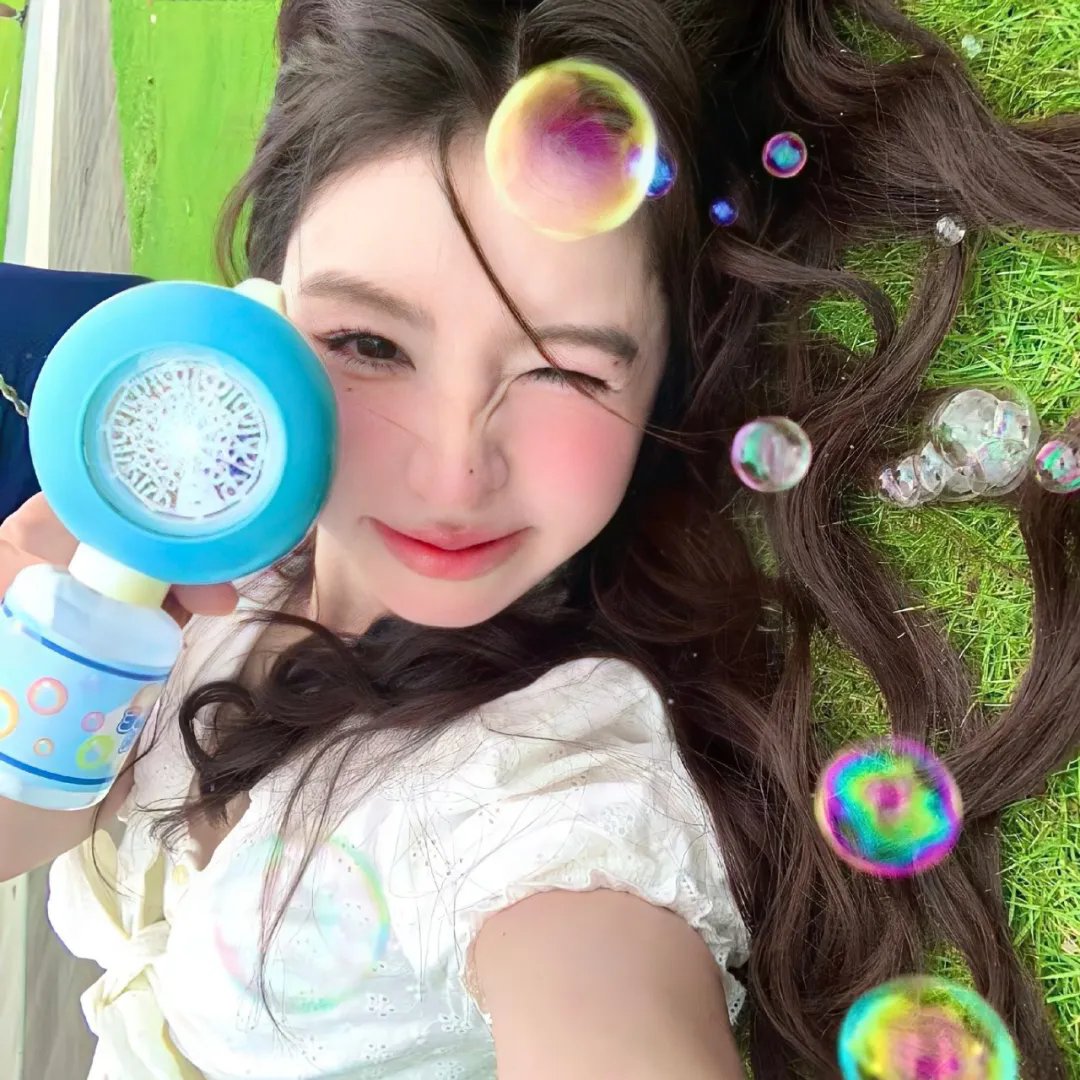念情女博士海报